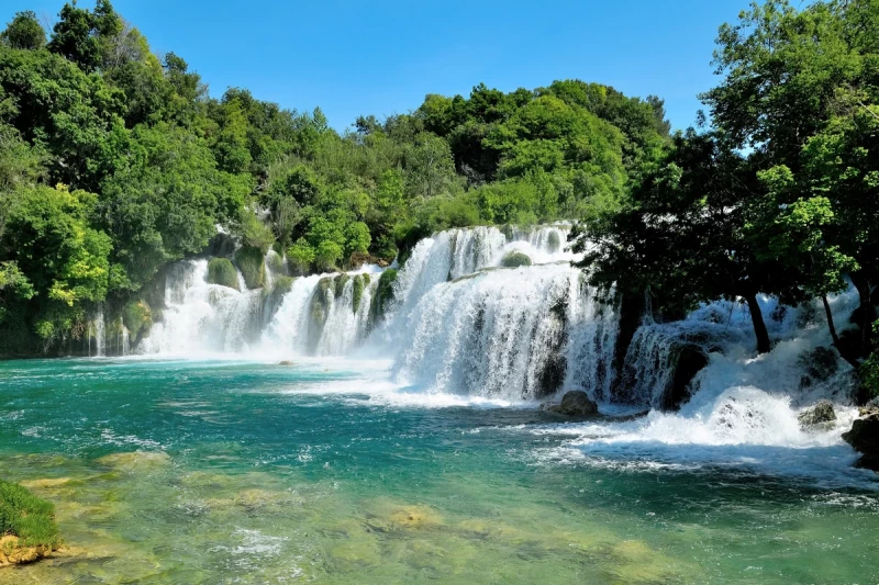Spezialwortschatz für Natur und Geographie Der Wasserfall Skradinski buk im Krka Nationalpark in Kroatien. Foto: Pixabay, CC0
