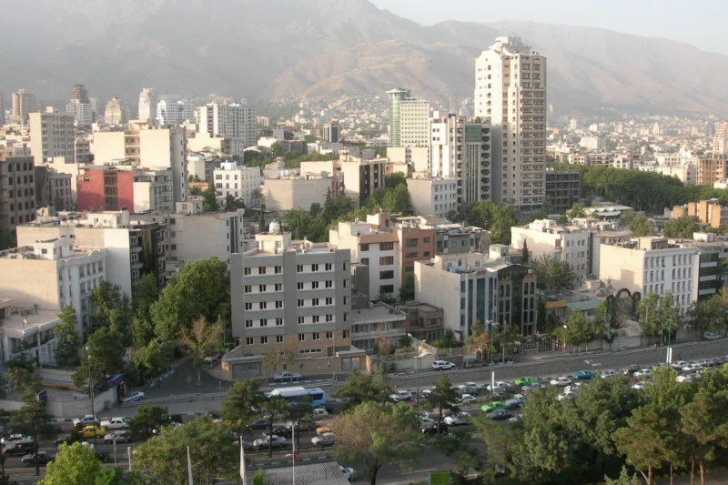 Spezialwortschatz für Städtereisen Ausblick auf Teheran, Iran. Foto: Pixabay #642743, CC0