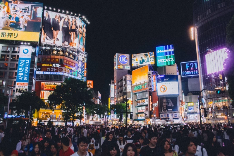 Spezialwortschatz für Städtereisen Shibuya Crossing, Tokyo, Japan. Foto: StockSnap, CC0